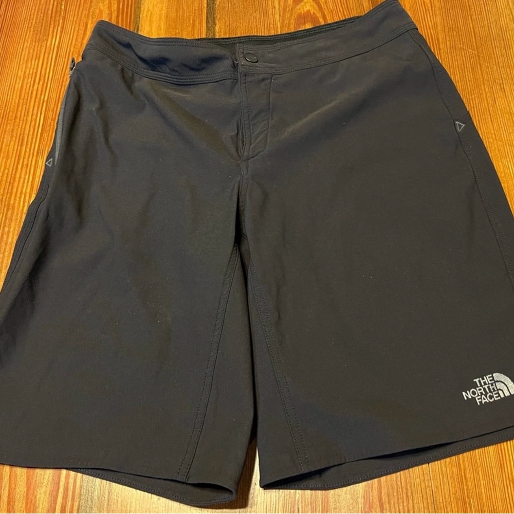 North Face Men's Black‎ Shorts